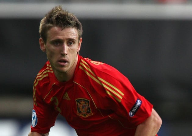Nacho Monreal débarque à Londres!